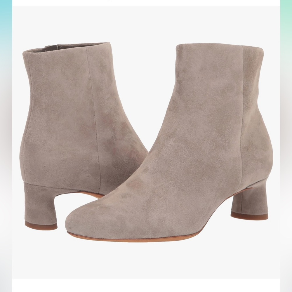 NWOT VINCE Women's Taupe Suede Ankle Boots